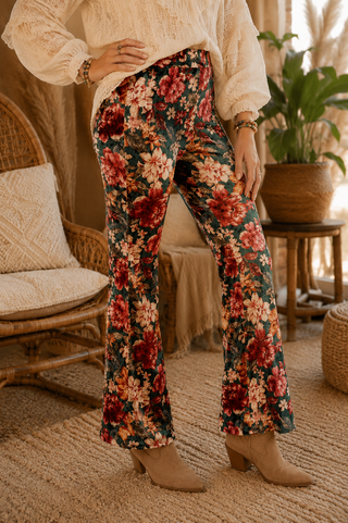 🇨🇦 Modal Slight Flare Elastic Waist Pant