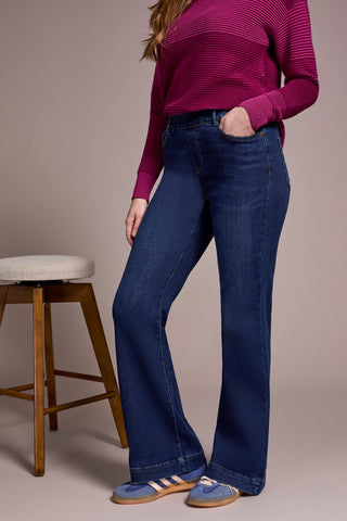 🇨🇦 Tribal Denim Dark Wash Pull On Flare Jean