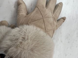 Soft Microsuede Texting Gloves with Faux Fur Cuff