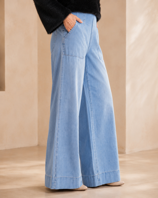 Easy Does It Jeans – Pull-On Wide Leg Jeans
